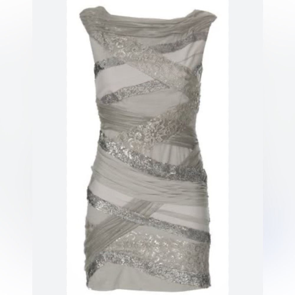Alice + Olivia Light Gray Scoop Lace and Sequins Cocktail Dress